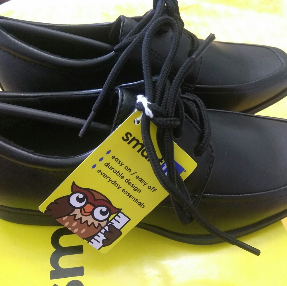 Dress shoes